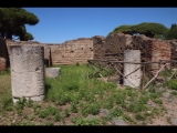 07569 ostia - regio i - insula xiii - molino (i,xiii,4) - raum (3) - bli ri osten - 06-2024.jpg